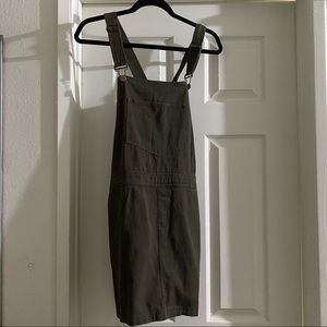 NWT FOREVER 21 JUMPER